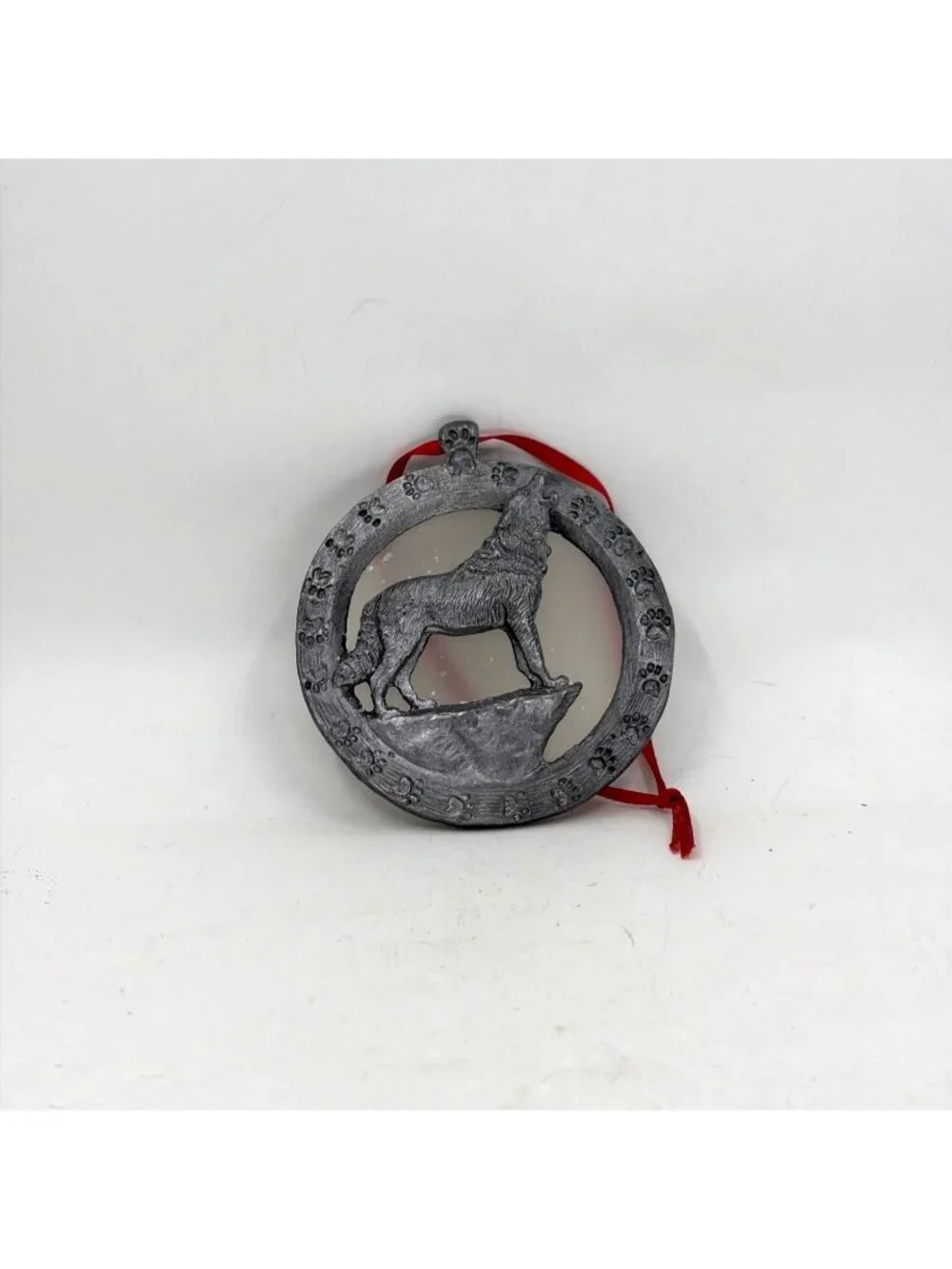 Vintage Ricker Pewter Wolf Howling Christmas Tree Ornament 1998 Holiday Decor